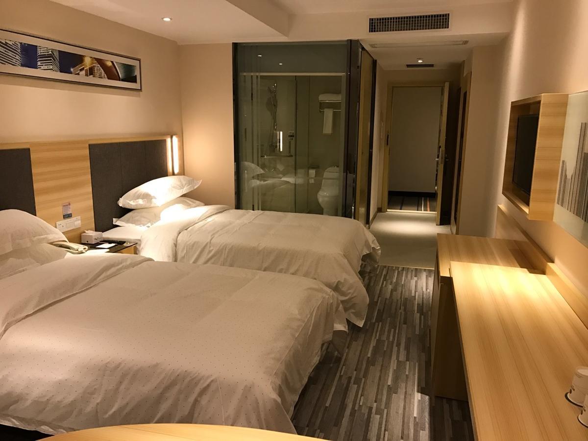 See U Select Hotel Wuhan Esterno foto